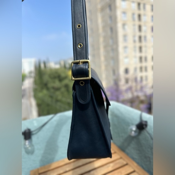 RARE VINTAGE COACH COURIER BAG! - Picture 4 of 13